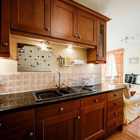 Guestready - Historic Edinburgh Old Town Apartment Exteriör bild