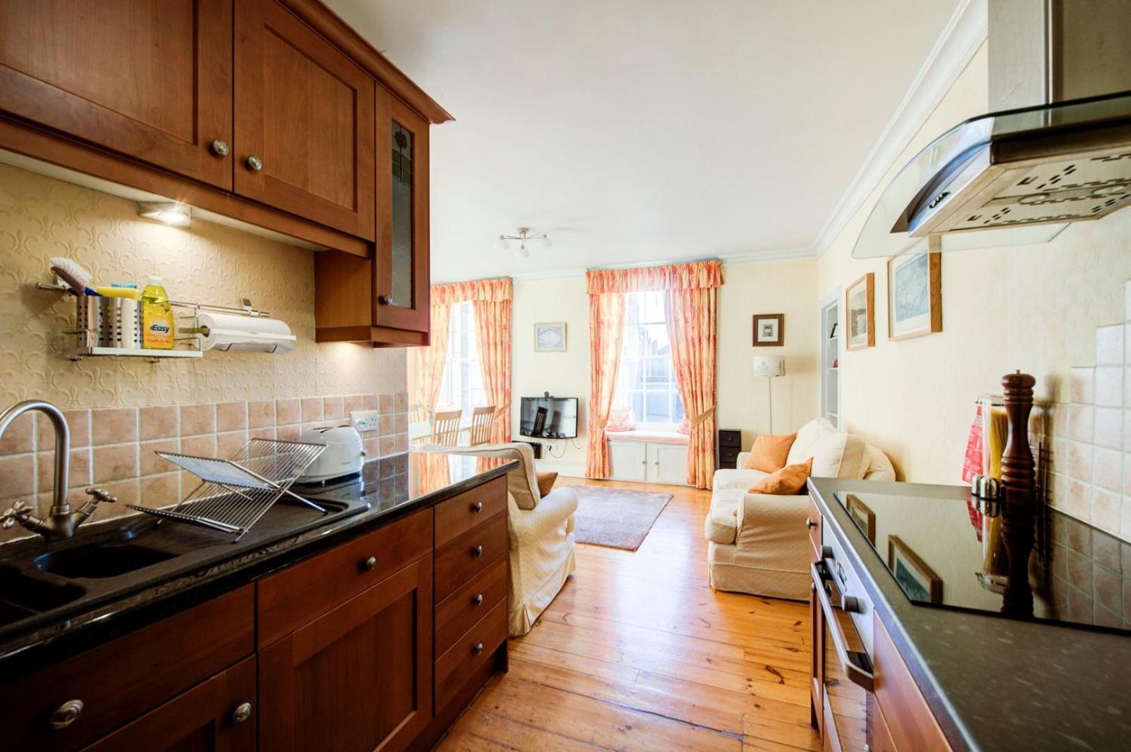 Guestready - Historic Edinburgh Old Town Apartment Exteriör bild