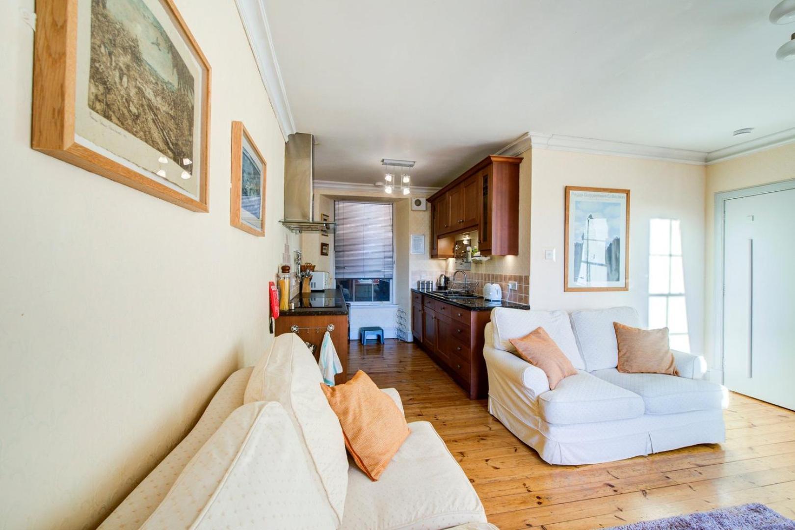 Guestready - Historic Edinburgh Old Town Apartment Exteriör bild